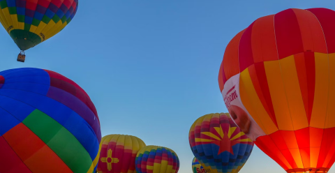 Khinh khí cầu trên Albuquerque.