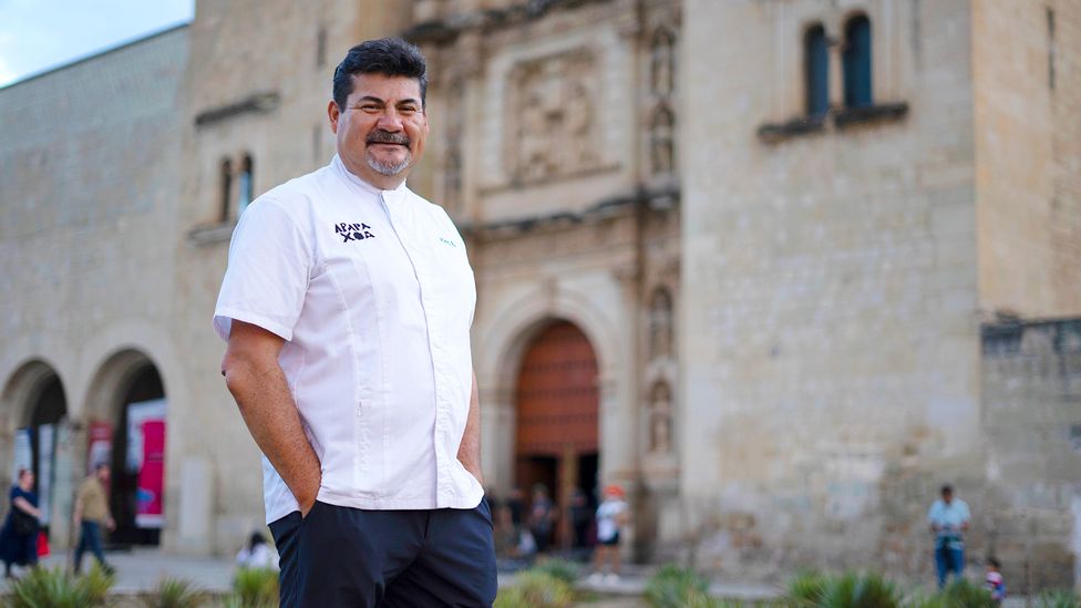 Chef Alejandro Ruiz in Oaxaca (Credit: Alberto Lopez)